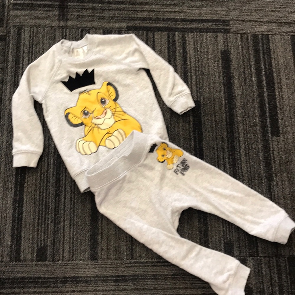 H&M Disney Lion King Sweats